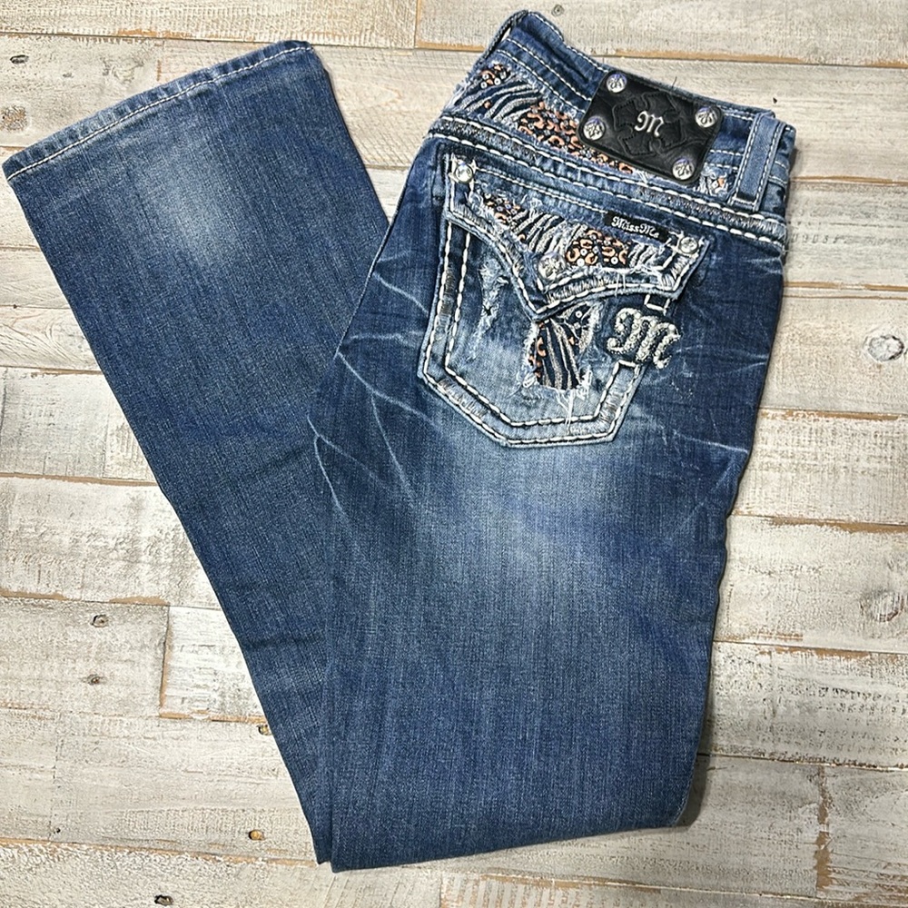 *Miss Me* Jeans, size 30 waist 33 length Signature Rise Bootcut color blue